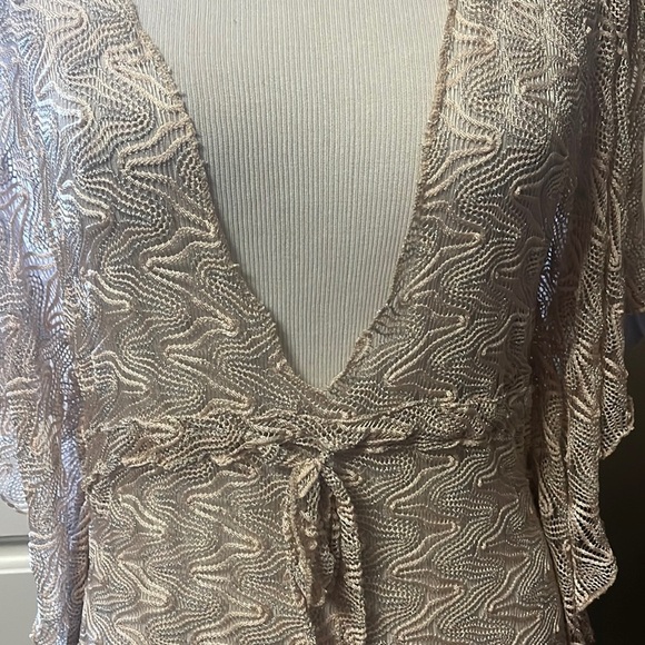 Becca swimsuit cover-up, deep, V-neck, tie at waist, lace fabric, side slits - Picture 2 of 10